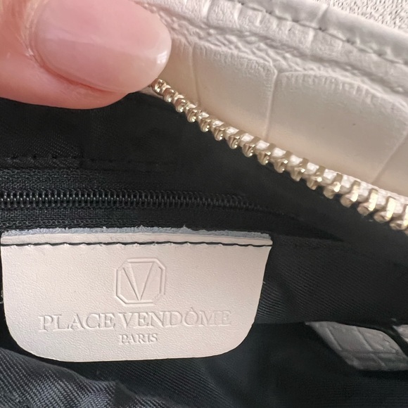 Place Vendôme Paris Leather Bag - Picture 6 of 7